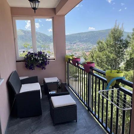 Skywalk House Holiday home Mostar