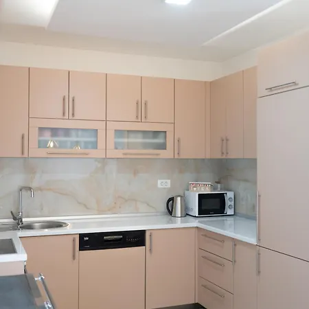 Skywalk House Feriehus *