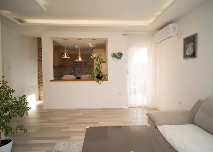 Skywalk House 莫斯塔尔