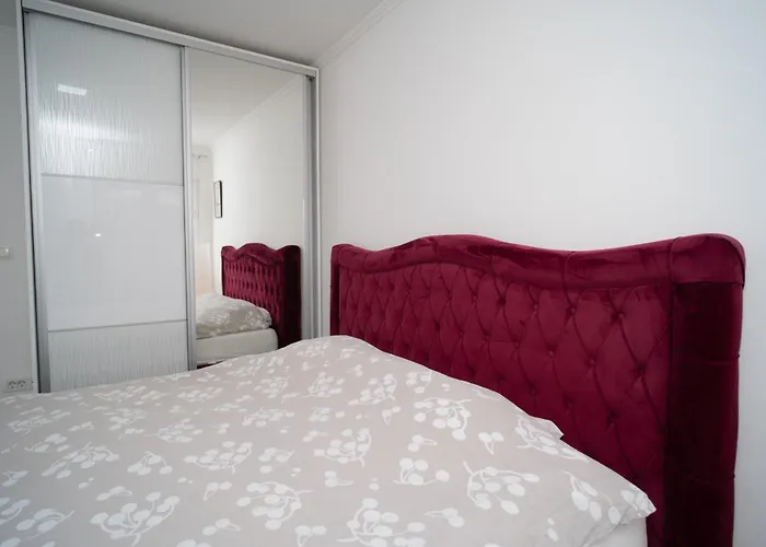 Skywalk House Mostar