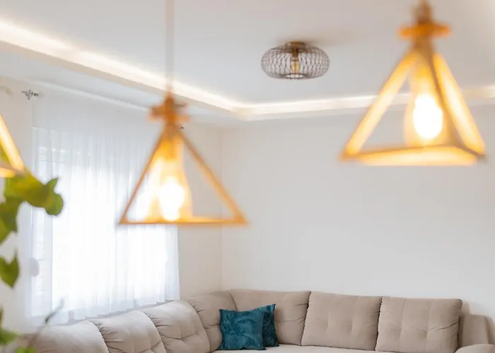 Skywalk House Mostar